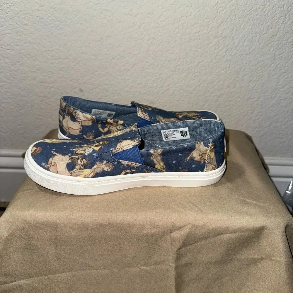Disney x TOMS Snow White Youth Luca Slip-On Size Y3